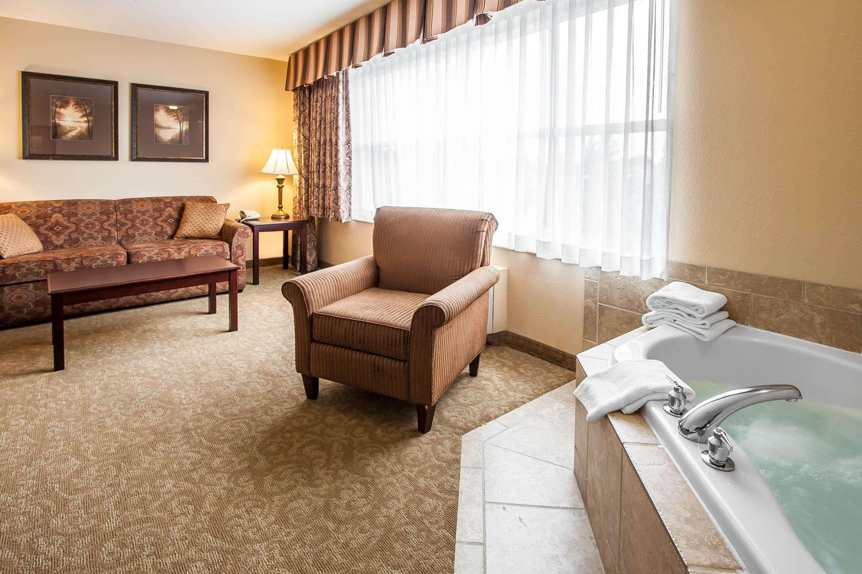 Comfort Inn & Suites Mcminnville Wine Country Luaran gambar